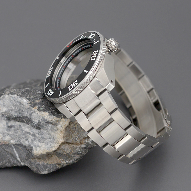 Nouveau boîtier de montre King - Citizen Watch Tsuyosa avis et prix